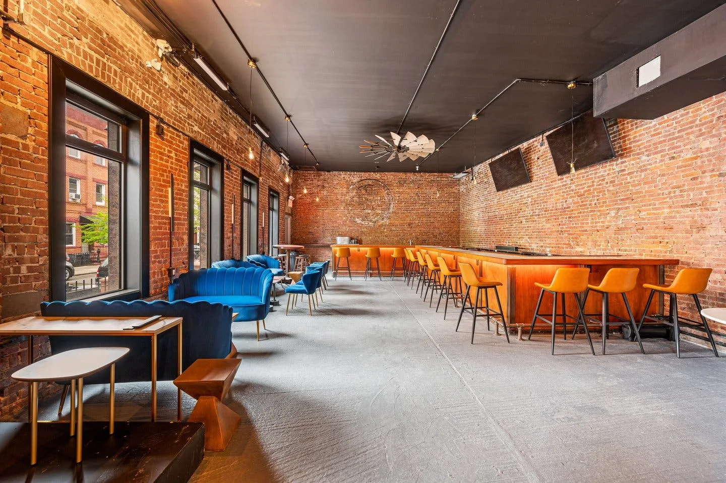 Spacious Private Lounge with Exposed Brick in Brooklyn