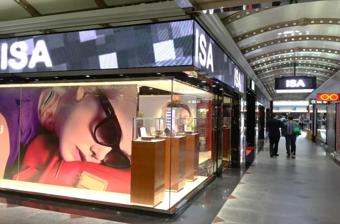 Spacious Shop Available in Tsim Sha Tsui, 422 sqm, pop up store in Hong Kong