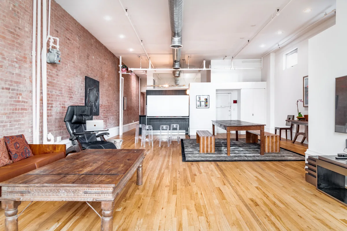 Spacious SoHo Loft with Unique Features for Events, 186 sqm, photo shoot, pop-up rental in New York, interior view