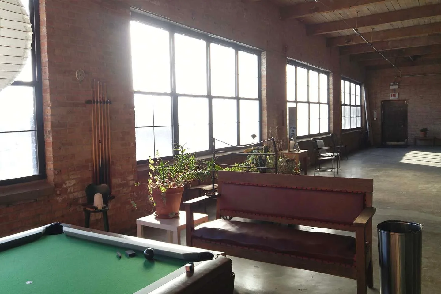 Spacious Studio in West Chicago — 2