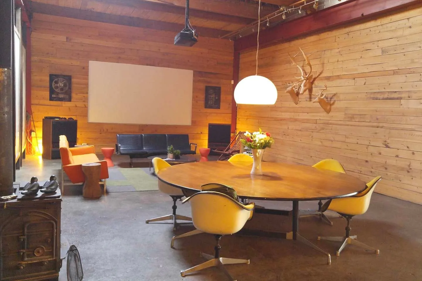 Spacious Studio in West Chicago — 4