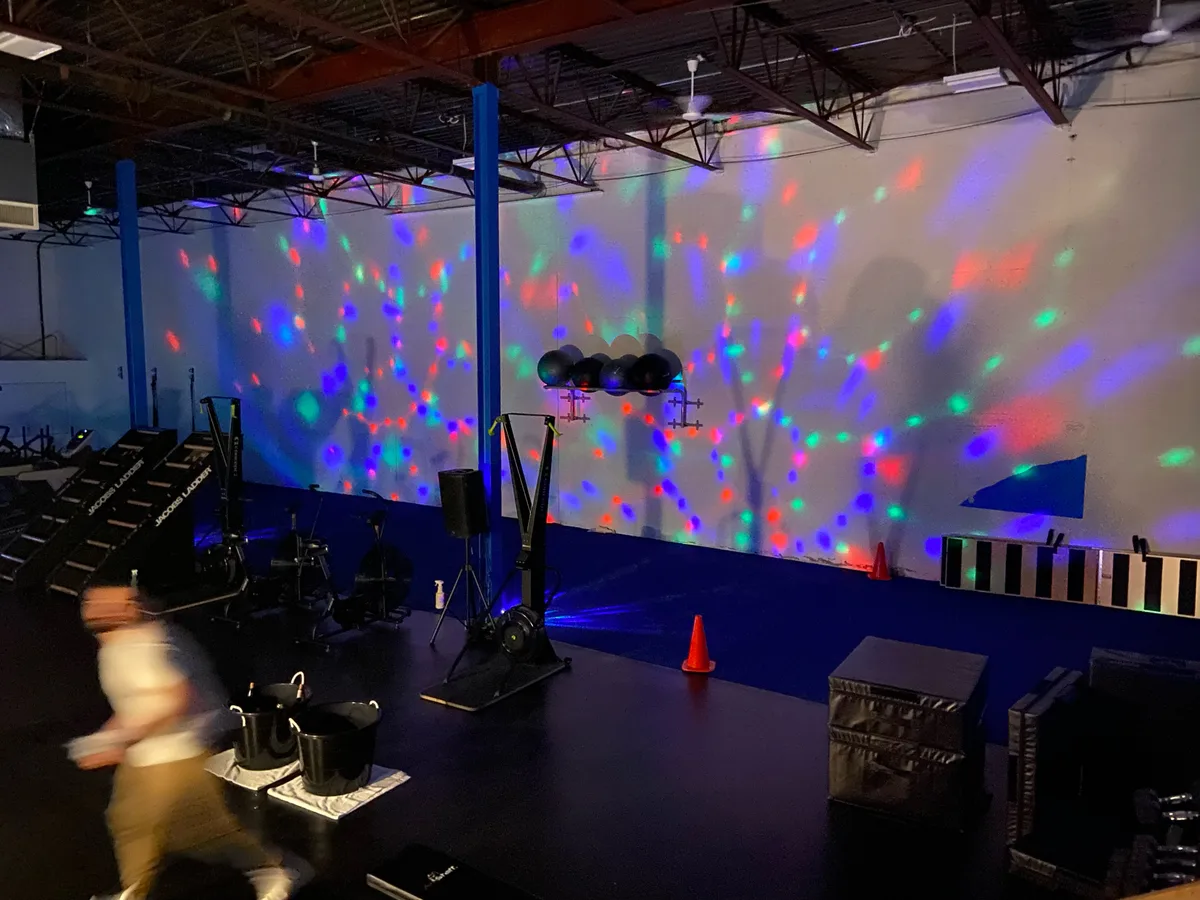 Spacious Training Centre with Lounge and Gym Areas, 520 sqm, private event, pop-up rental in Mont-Royal, third interior view