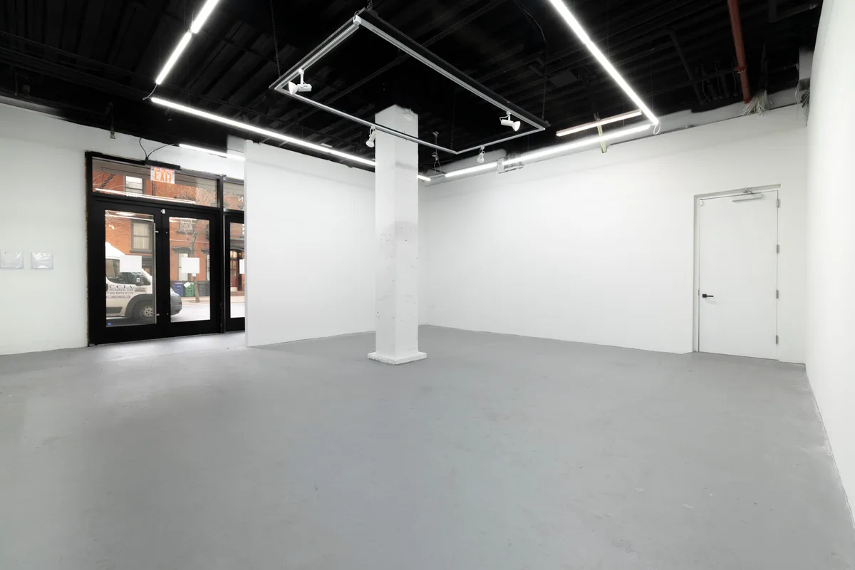 Spacious Two-Level Gallery in Chelsea, 418 sqm, pop up store in New York