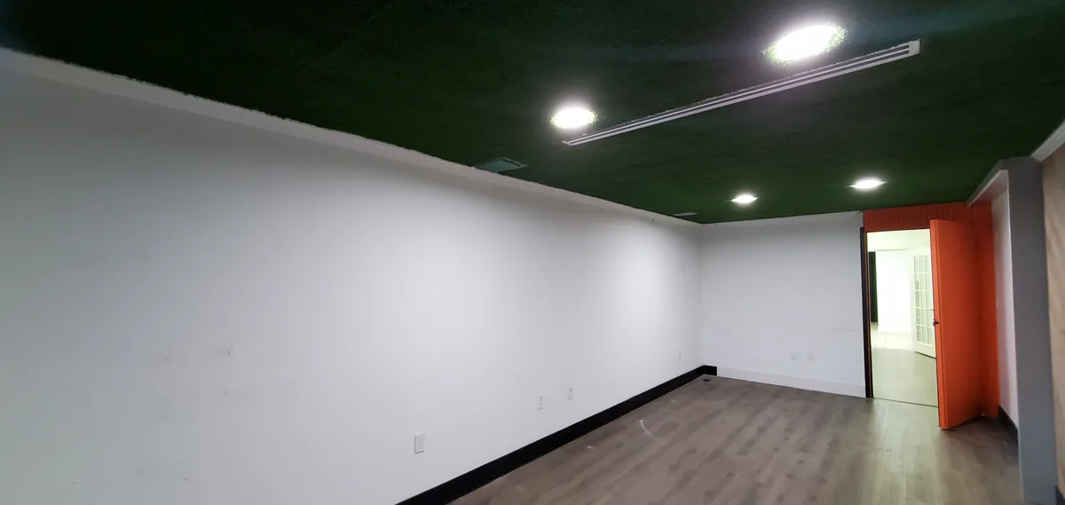 Spacious Warehouse with Offices and 24-Hour Access, 163 sqm, showroom presentation, pop-up rental in Doral, third interior v…