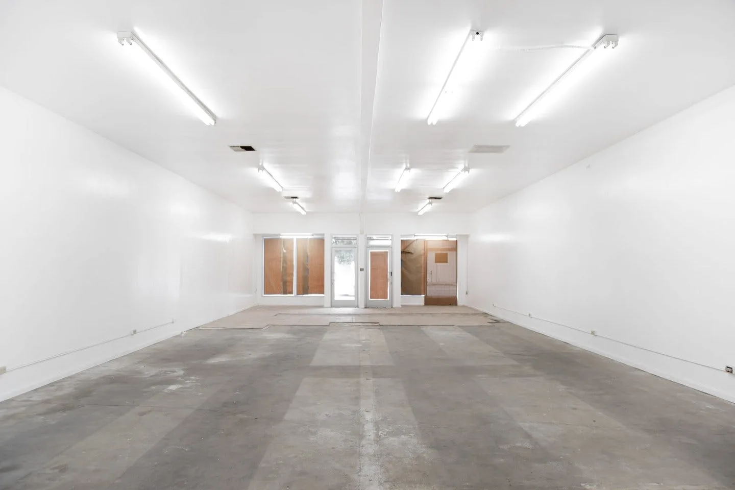 Spacious West Pico Pop Up Space in Los Angeles