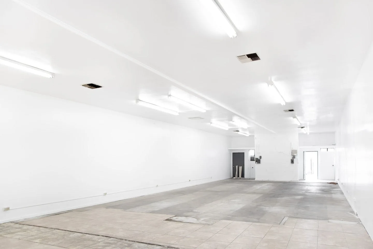Spacious West Pico Pop Up Space in Los Angeles — 4