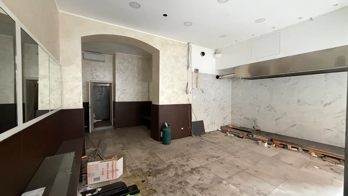 Spazio Temporaneo in Zona Tortona per Design Week 2026, 60 sqm, pop up store in Milano, second interior view