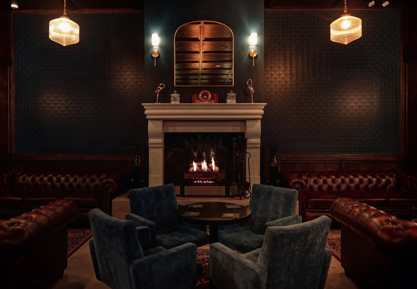 Speakeasy Bar and Lounge with Fireplace in Los Angeles — 3