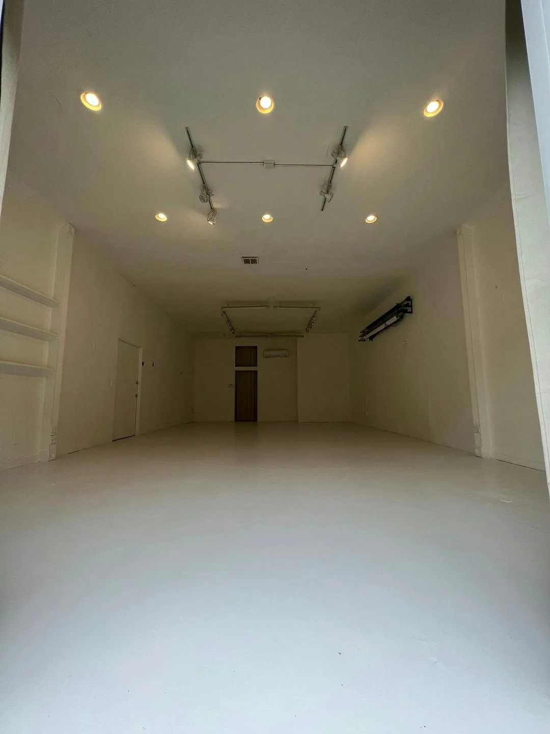 Street-Facing White Box Art Gallery in Laguna Beach — 2