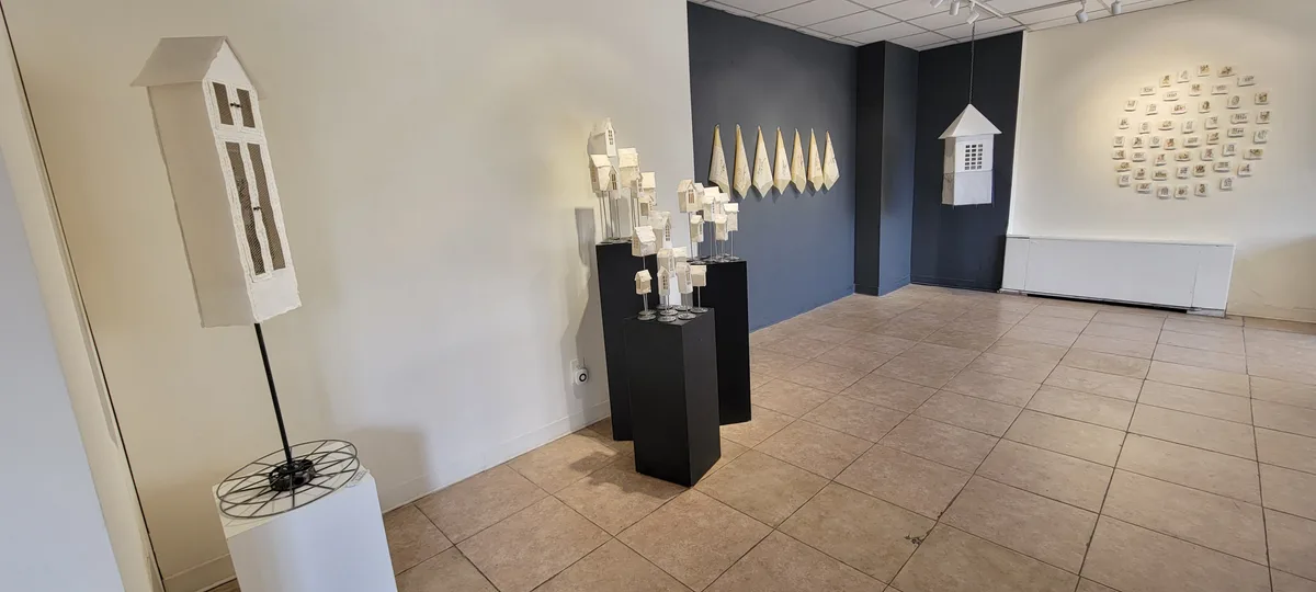 Street-Level Gallery Space for Creative Events, 102 sqm, pop up store in Fort Lee, interior view