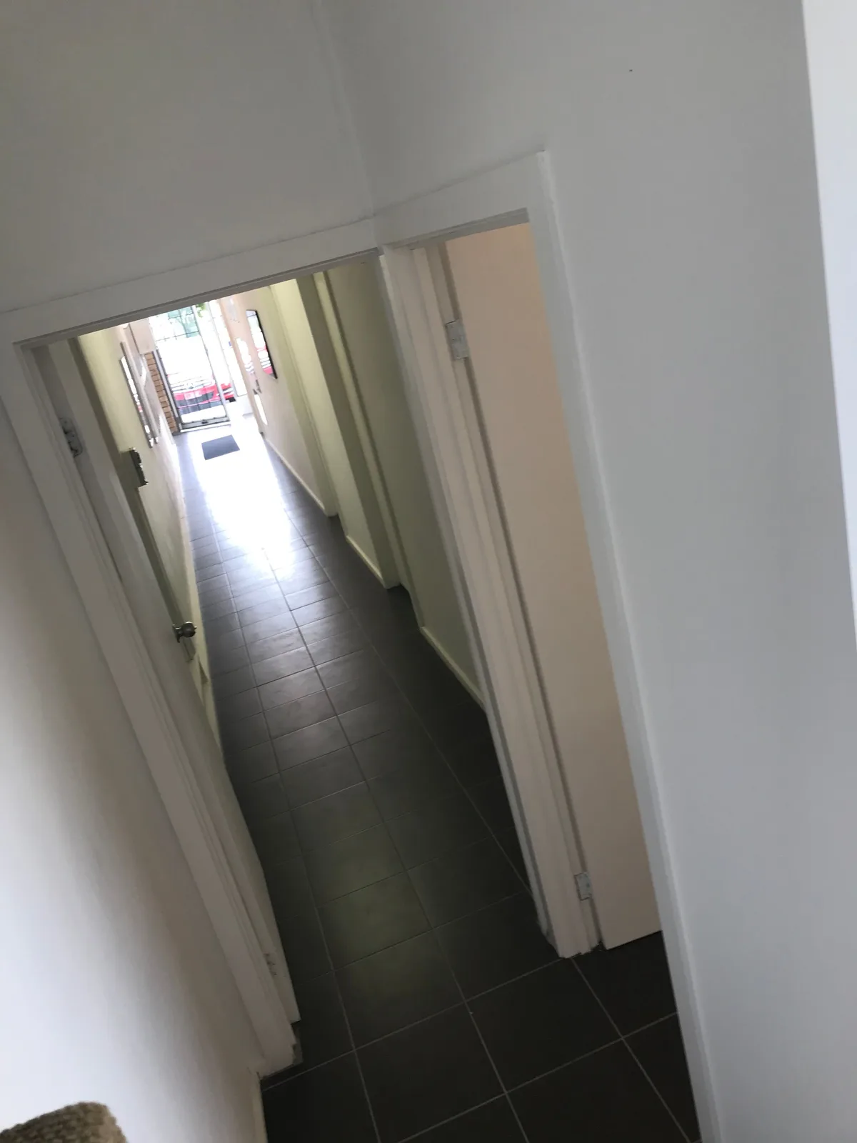 Studio and Office Space for Lease in Bayswater, 10 sqm, workshop, pop-up rental, interior view