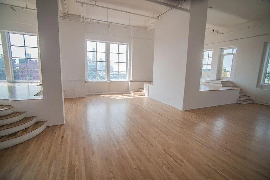 Studio Loft in West Village, New York — 4