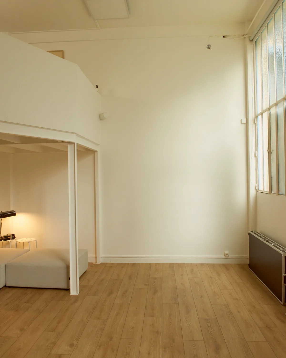 Studio Photo à Louer dans le 18ème Arrondissement de Paris, 35 sqm, photo shoot, pop-up rental, second interior view