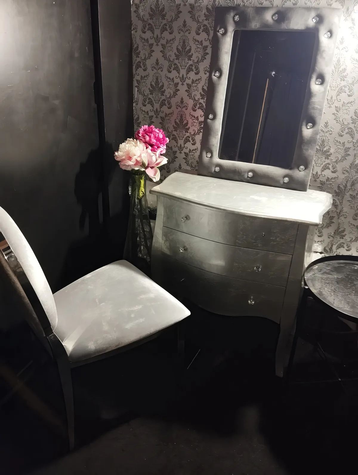 Studio Photo in Central Brussels, 40 sqm, photo shoot, pop-up rental in Bruxelles, interior view