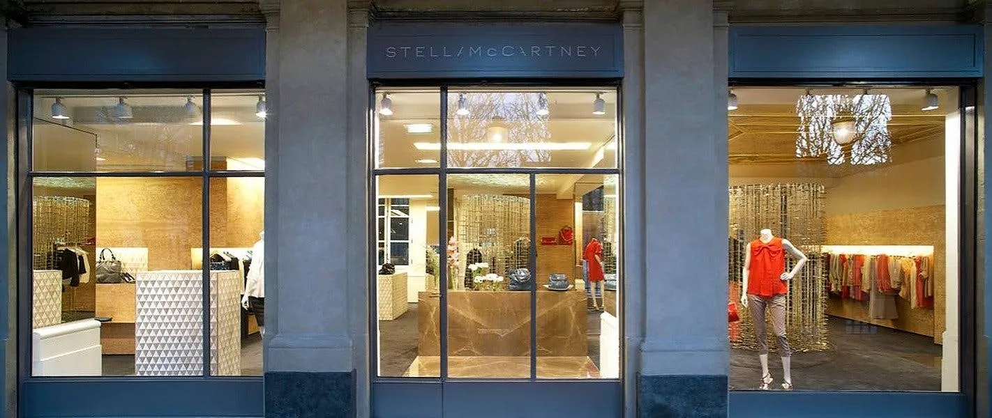 Stunning 204 sqm Shop at Jardins du Palais Royal Paris