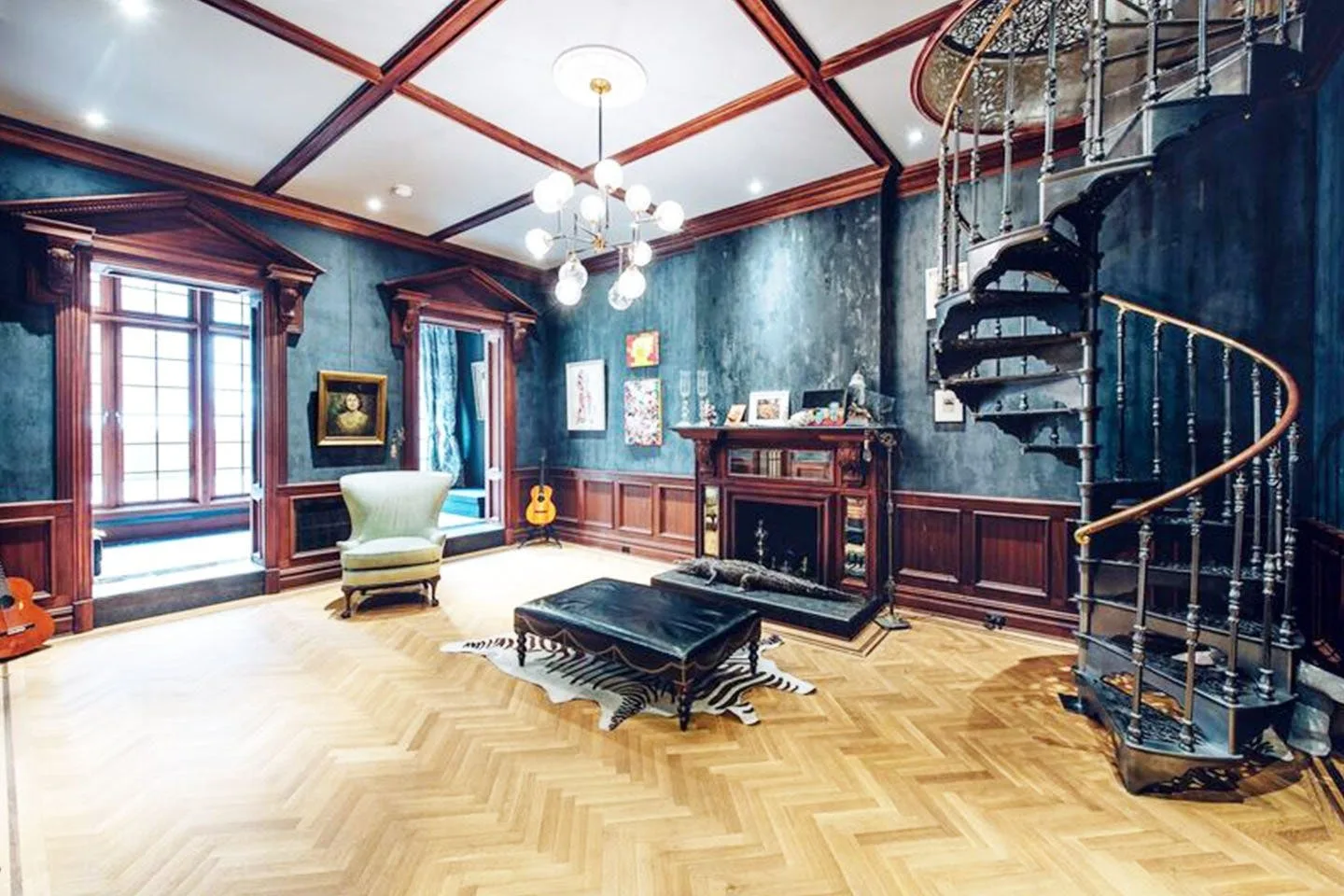 Stunning Mansion Space in West Village, Manhattan — 2