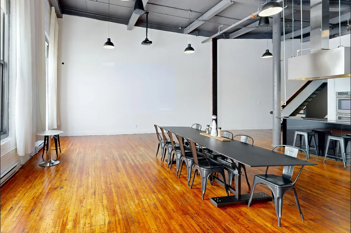 Stylish 1,752 sq ft Loft at Château Sainte-Ambroise, 163 sqm, corporate event, pop-up rental in Montréal, second interior vi…