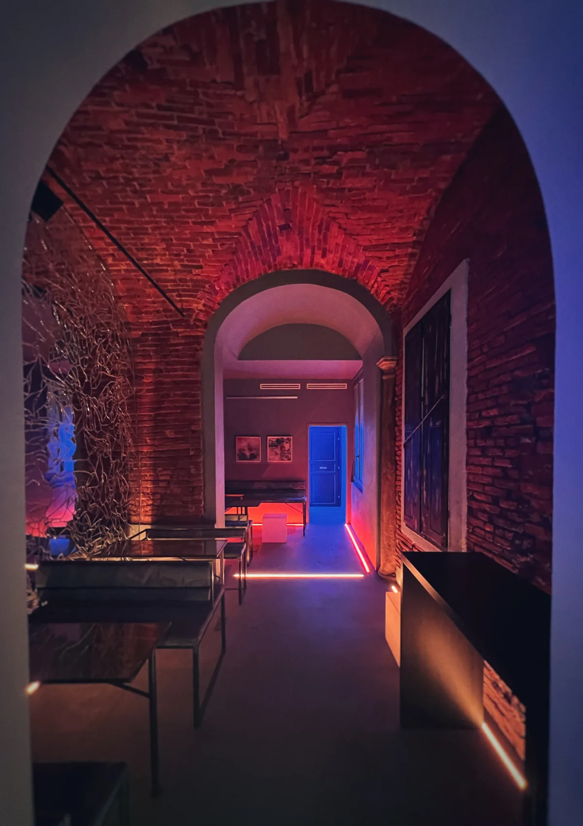 Stylish 60 sqm Open Space Bar in Monza, private event, pop-up rental