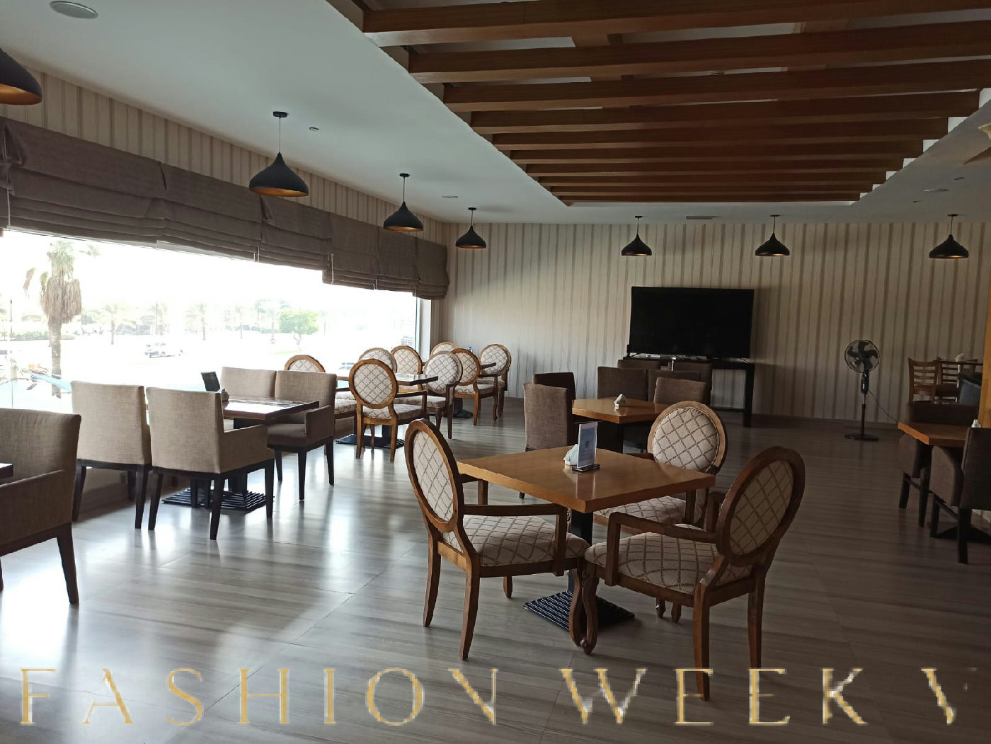 Stylish Bar and Lounge Space Ready for Operation, 143 sqm, private event, pop-up rental in Ras Al-Khaimah, second interior v…