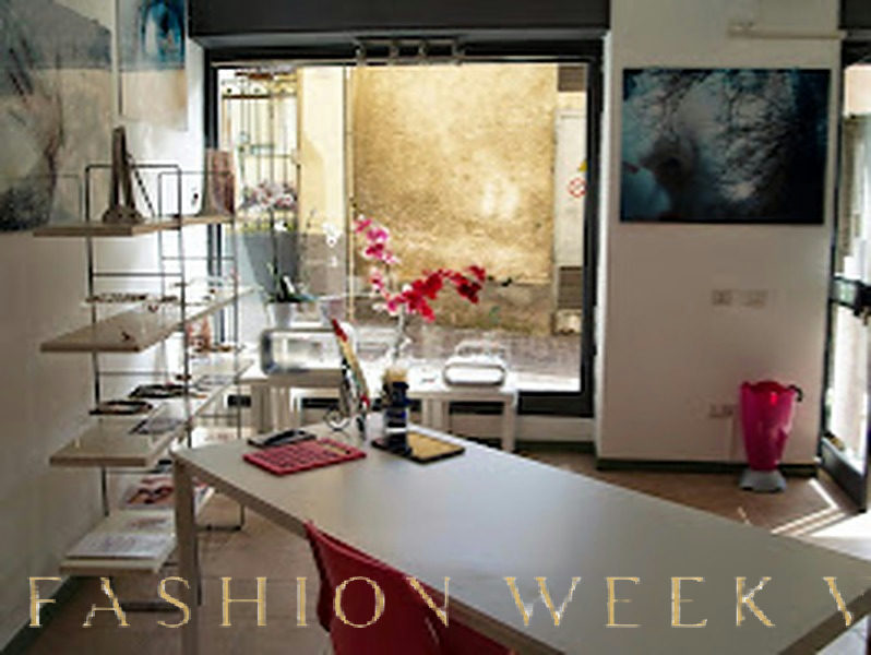 Stylish Jewelry and Fashion Boutique Space, 70 sqm, pop up store in Angera, third interior view