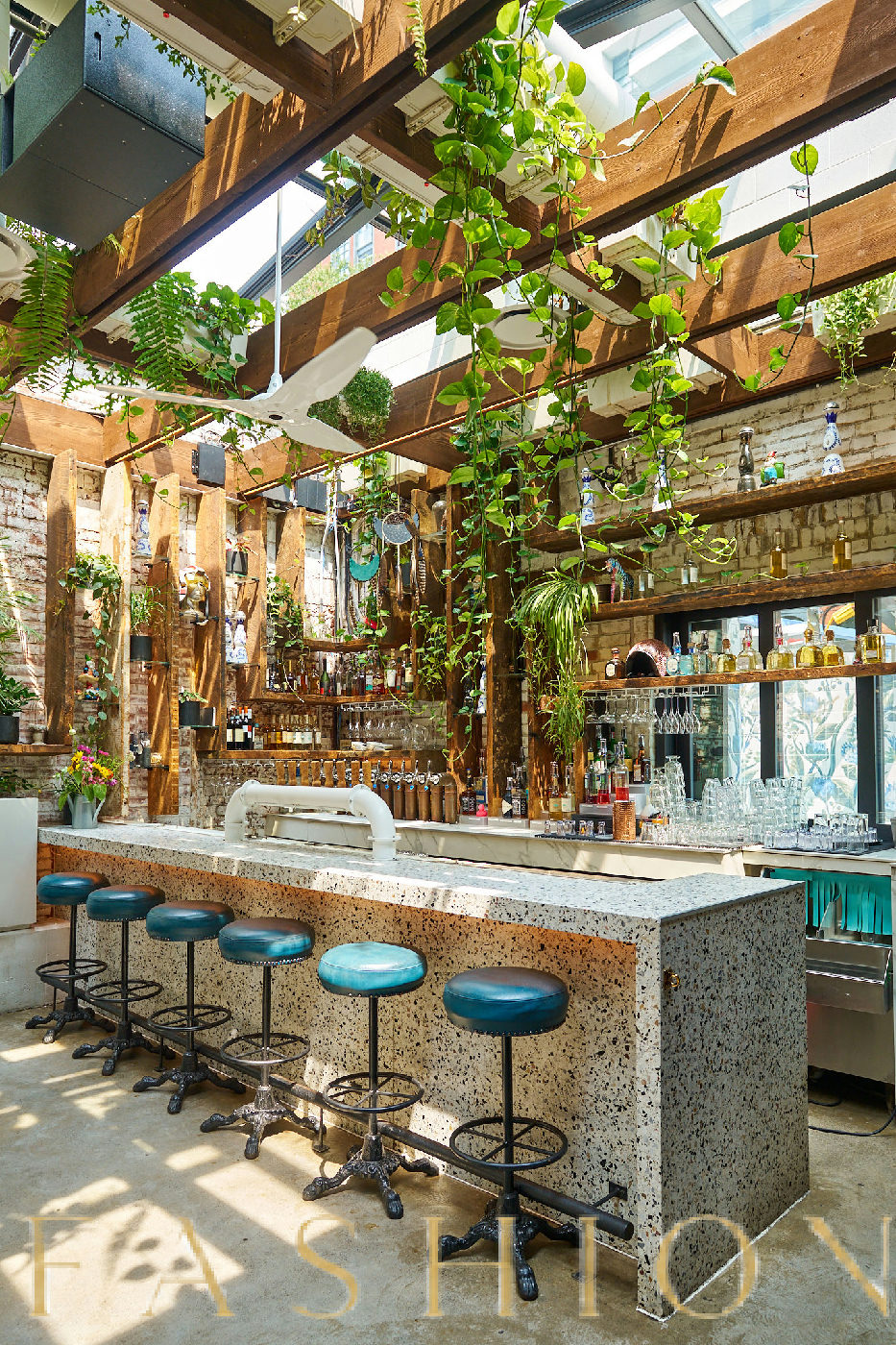 Stylish King West Venue for Events and Dining, 11 sqm, private event, pop-up rental in Toronto, second interior view