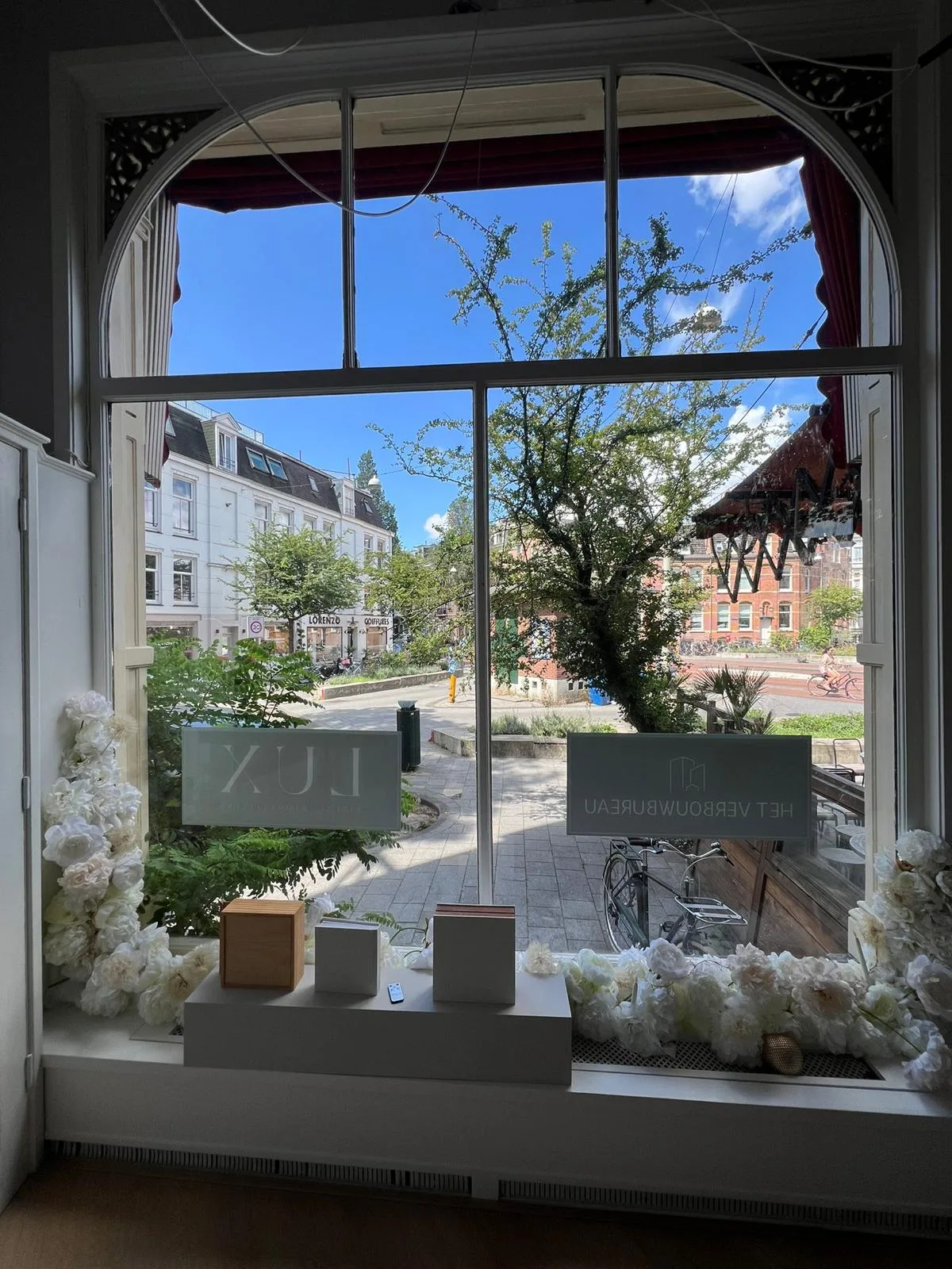 Stylish Showroom in Amsterdam Oud-Zuid, 65 sqm, showroom presentation, pop-up rental, second interior view