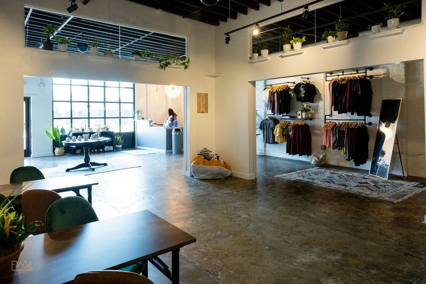 Sunny and Spacious Yoga Studio in Norfolk, Virginia, 79 sqm, yoga class, pop-up rental