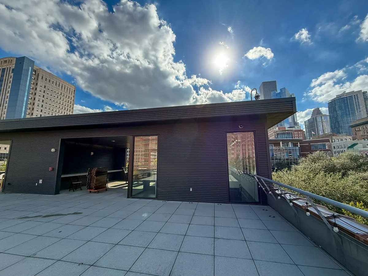Sunset Coffee Building - Unique Event Space in Houston, 1184 sqm, cocktail reception, pop-up rental, second interior view