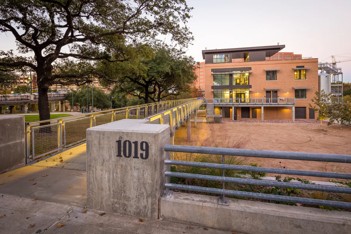 Sunset Coffee Building - Unique Event Space in Houston, 1184 sqm, cocktail reception, pop-up rental, third interior view
