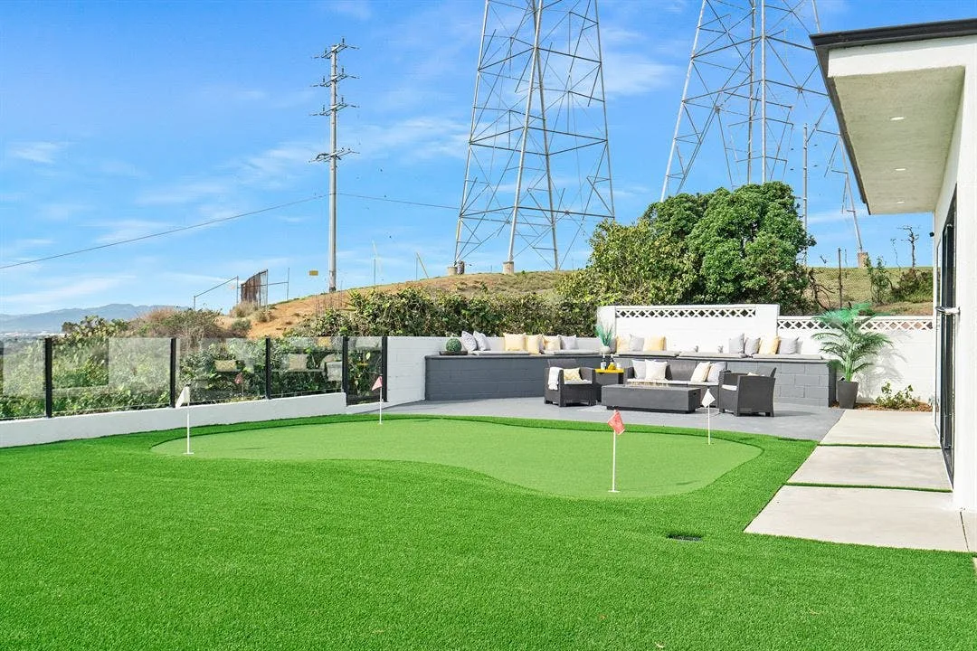 Super Mansion with Los Angeles 360 Views — 5