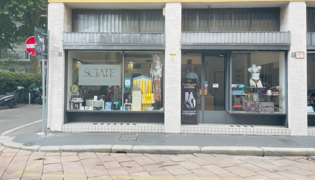 Temporary Shop Available on Via Tortona in Milan, 70 sqm, pop up store in Milano