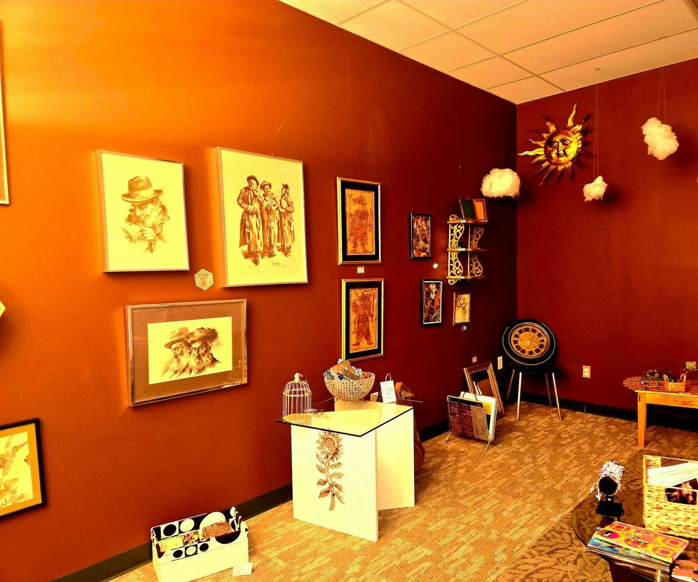 The Emerald Hive Art Gallery in Fairlawn, Ohio — 3