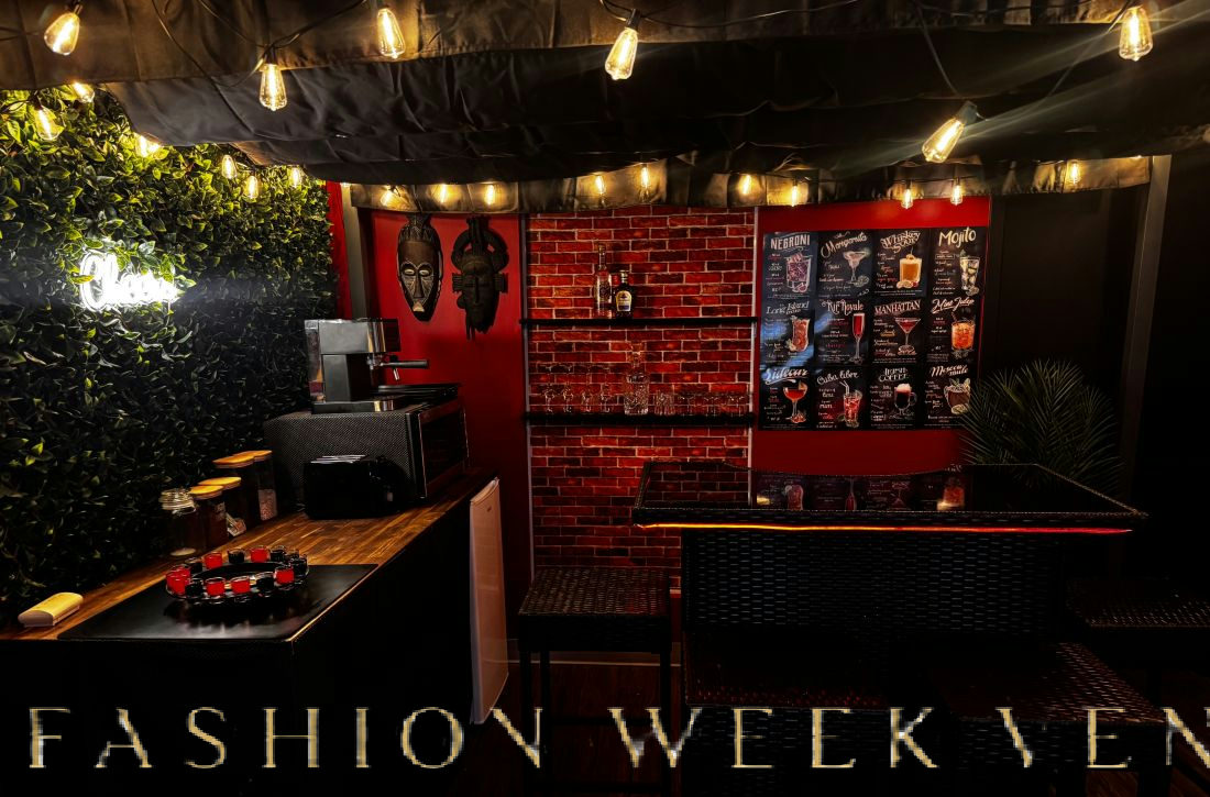 Themed Creation Spaces for Immersive Experiences, 93 sqm, art exhibition, pop-up rental in Montréal, interior view