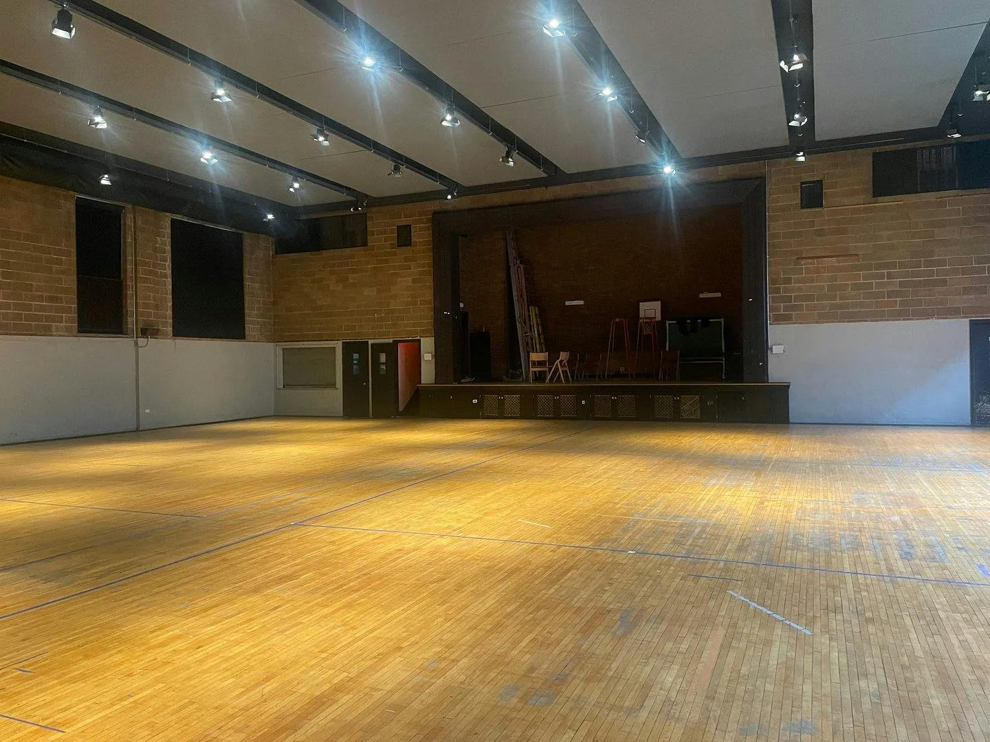 Tiered Event Space with Mezzanine in New York