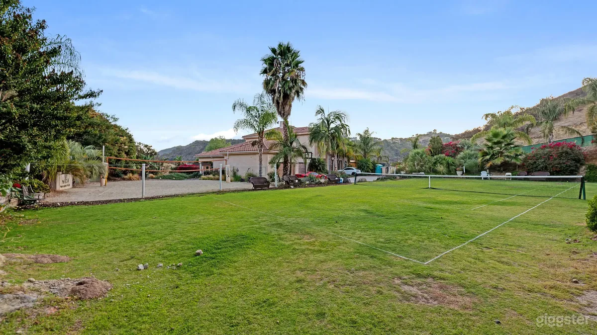 Topanga Grass Tennis Estate with Stunning Canyon Views, 372 sqm, retail activation, pop-up rental in Los Angeles County, int…