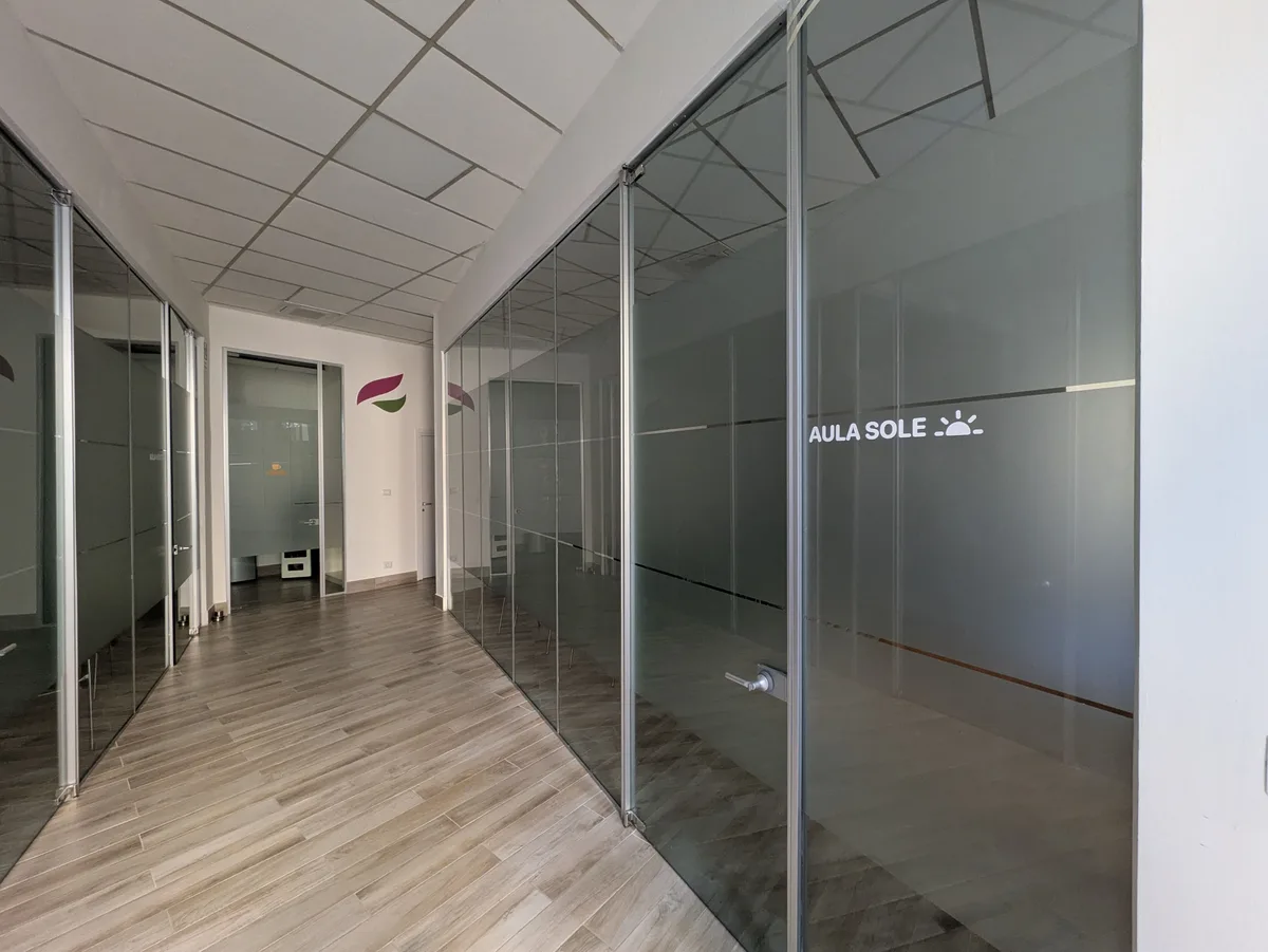 Training Rooms and Testing Grounds in Bologna, 90 sqm, corporate event, pop-up rental, interior view