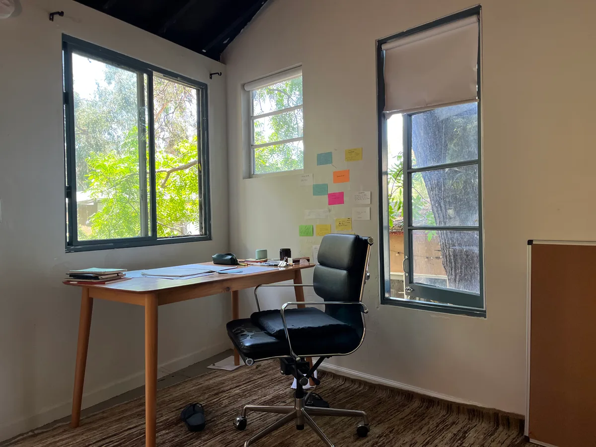 Tranquil Art Studio/Office Space in Echo Park, 13 sqm, creative workshop, pop-up rental in Los Angeles, interior view