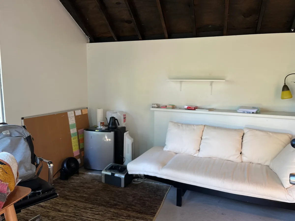 Tranquil Art Studio/Office Space in Echo Park, 13 sqm, creative workshop, pop-up rental in Los Angeles, third interior view