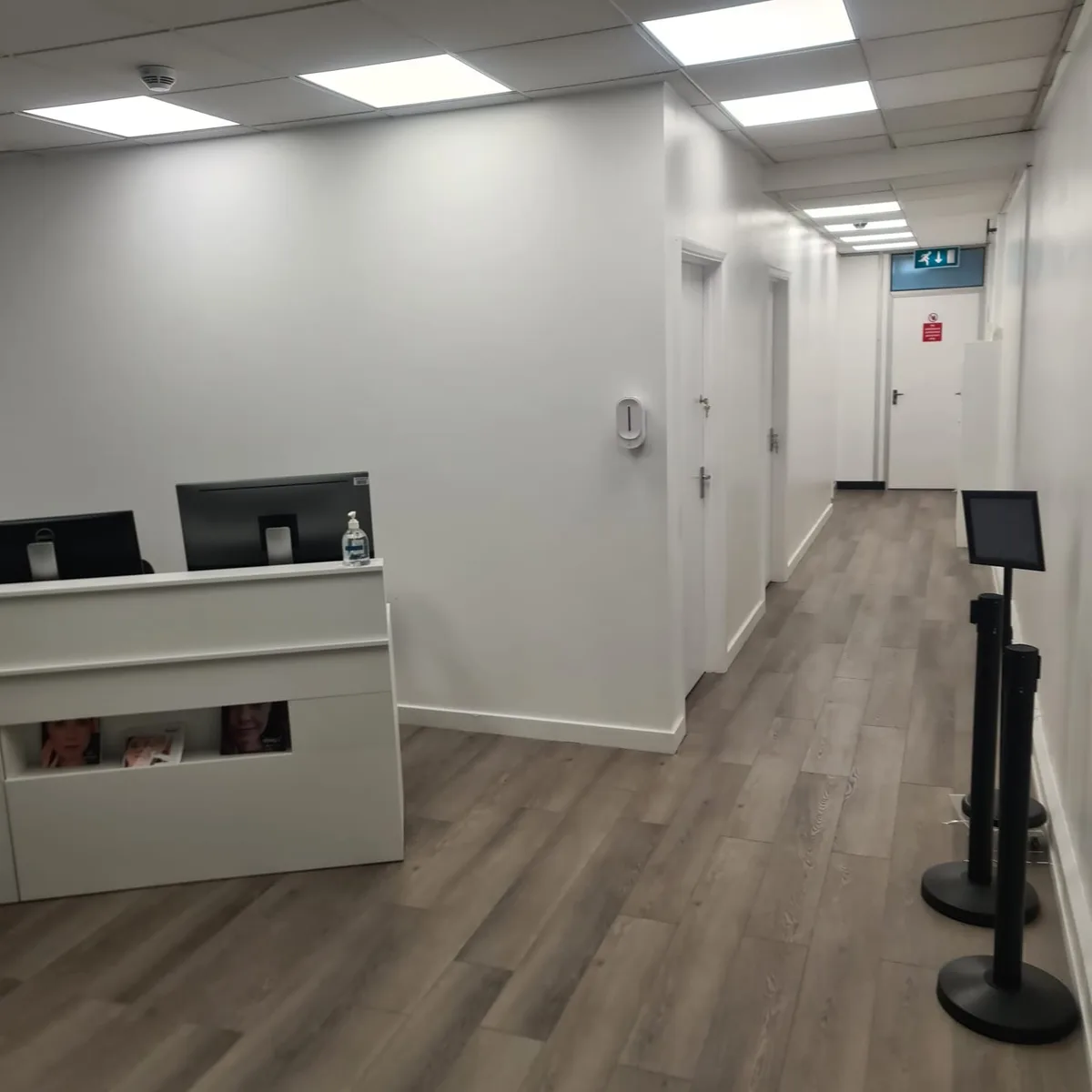 Treatment Rooms for Rent in Established Aesthetics Clinic, 7 sqm, retail activation, pop-up rental in Greater London