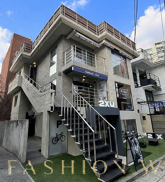 Trendy Commercial Space Near Seoul Forest, 209 sqm, pop up store in Seoulsup 2-gil, additional interior view