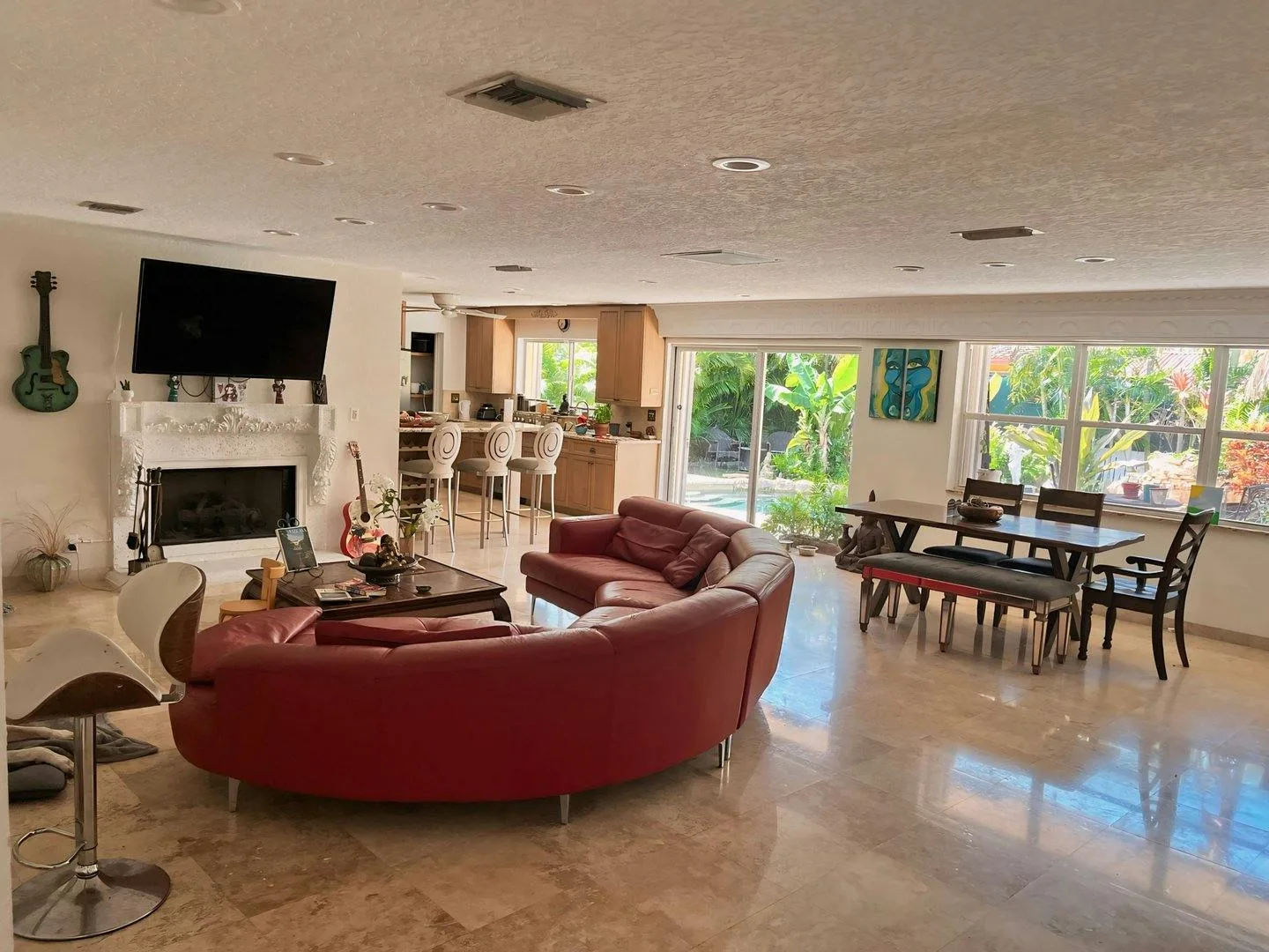 Tropical Beach Style Oasis on Northeast 25th Terrace, Boca Raton — 4