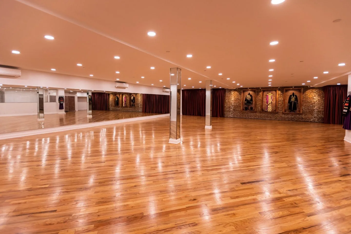 Two-Floor Industrial Studio on Quentin Road, Brooklyn — 4