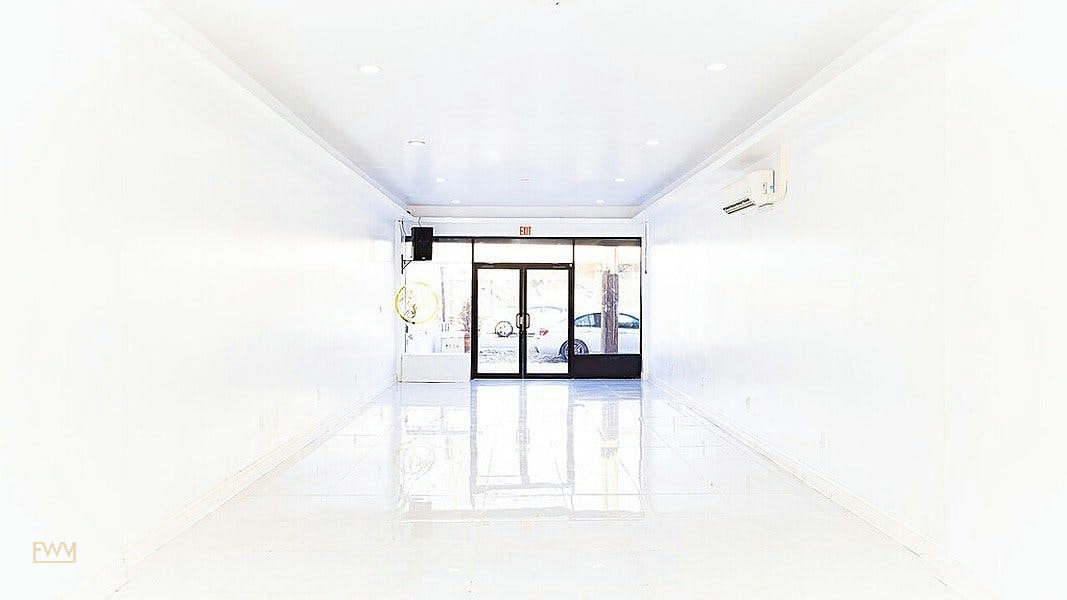 Two-Floor Upscale Event Space in Brooklyn, 79 sqm, photo shoot, pop-up rental