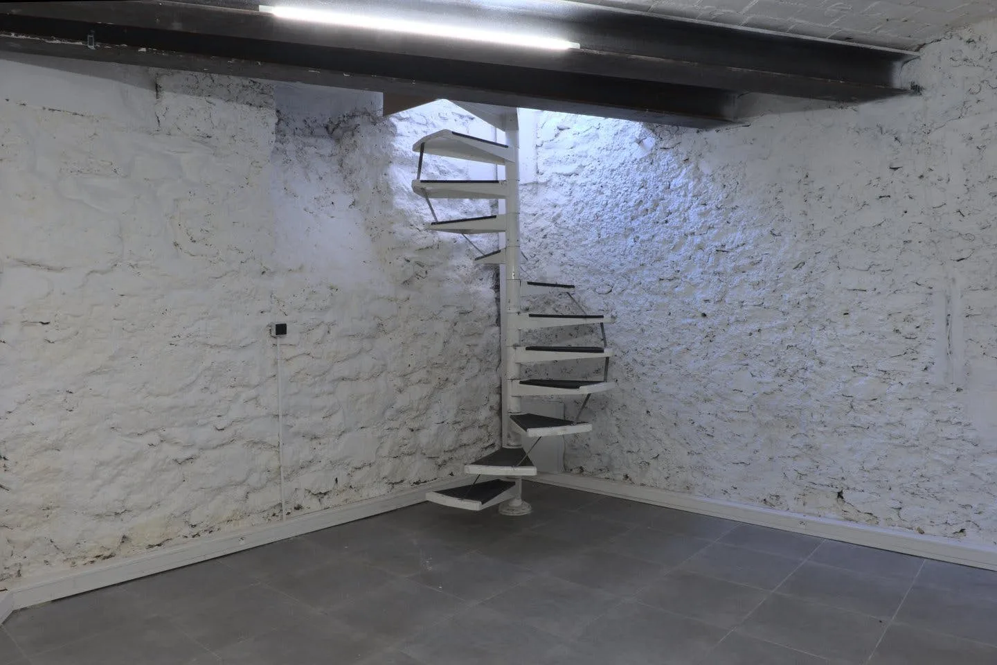 Two-Level Boutique and Underground Space in Paris — 2