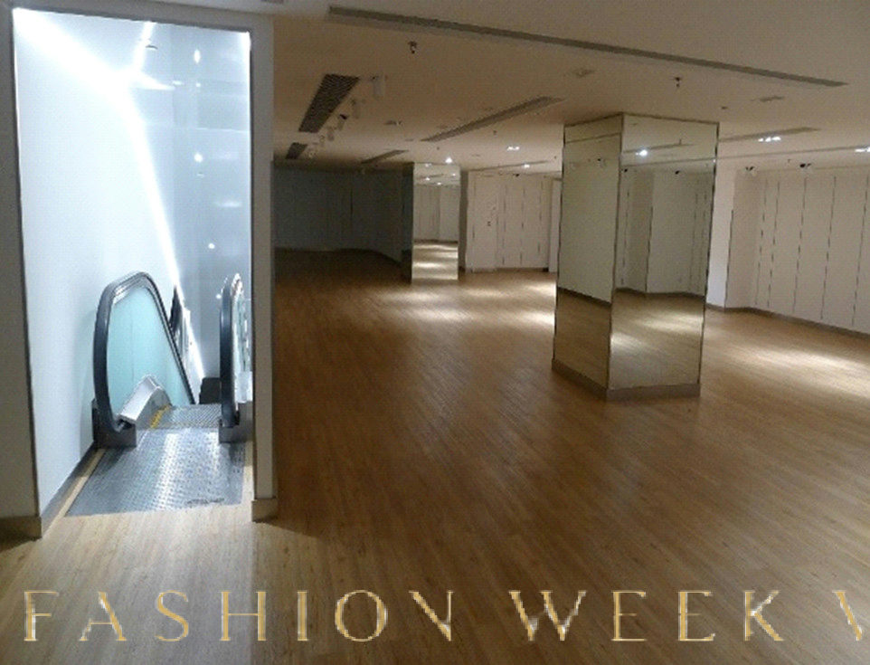 Two-Level Shop Space in Tsim Sha Tsui, 1394 sqm, pop up store in Hong Kong, interior view