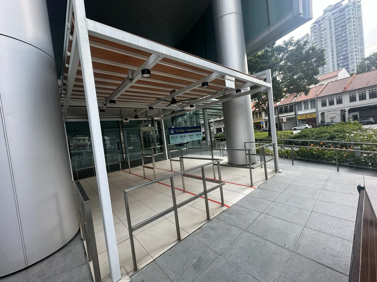 Two Prime Kiosk Units for Rent, 47 sqm, pop up store in Singapore, additional interior view