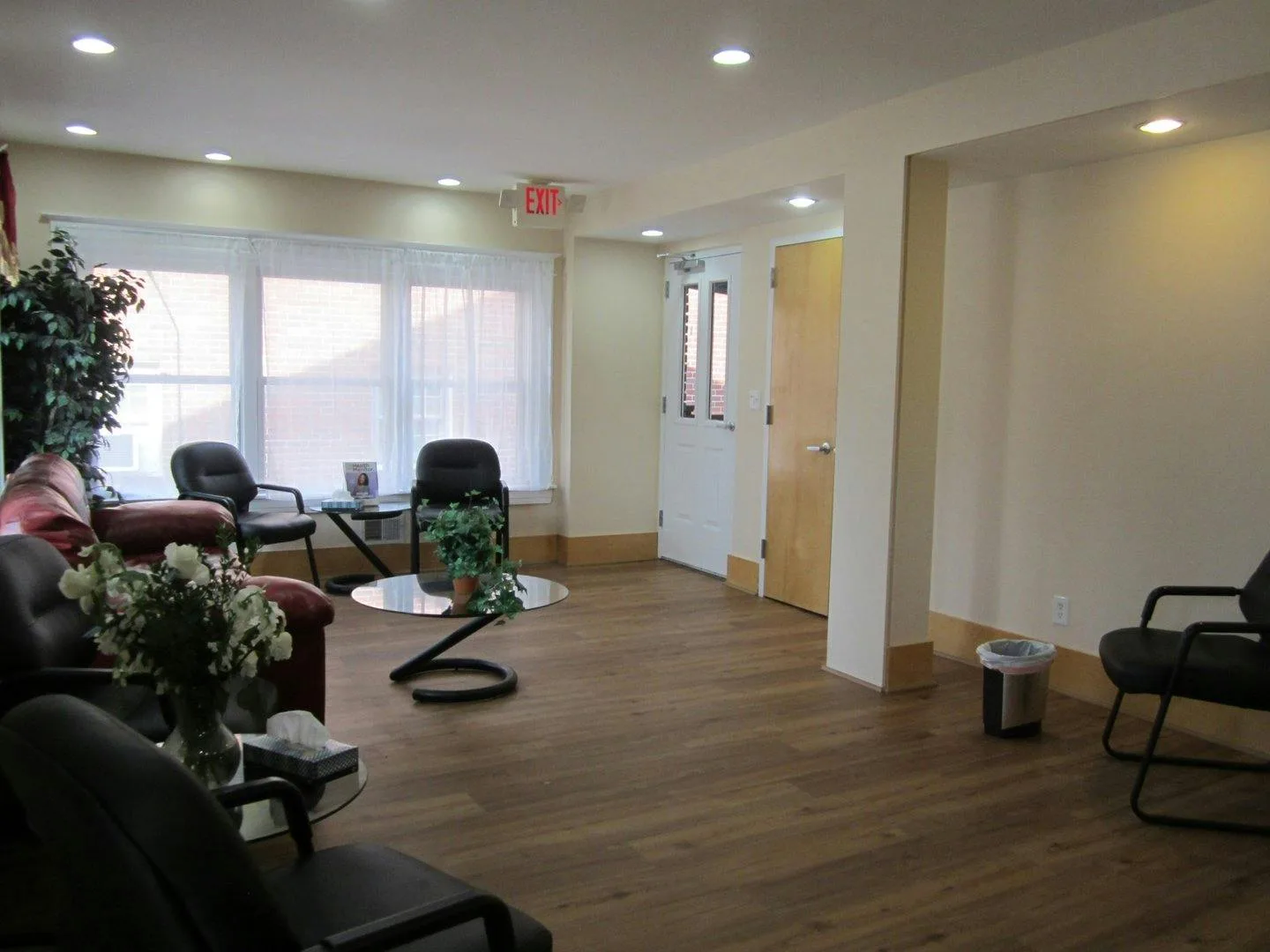 Two-Room Office Space on Fairfax Avenue, Louisville