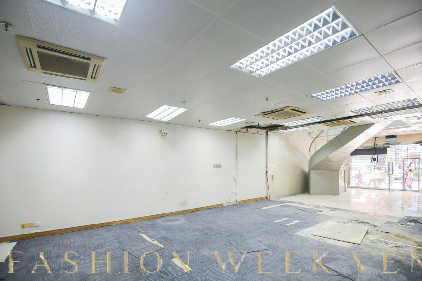Two-Storey Pop-Up Shop in Sé, 266 sqm, pop up store in Macau, third interior view
