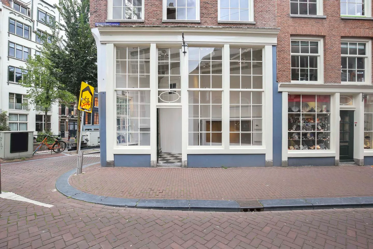Uitstekende Pop-Upruimte Dichtbij Waterlooplein, 40 sqm, pop up store in Amsterdam