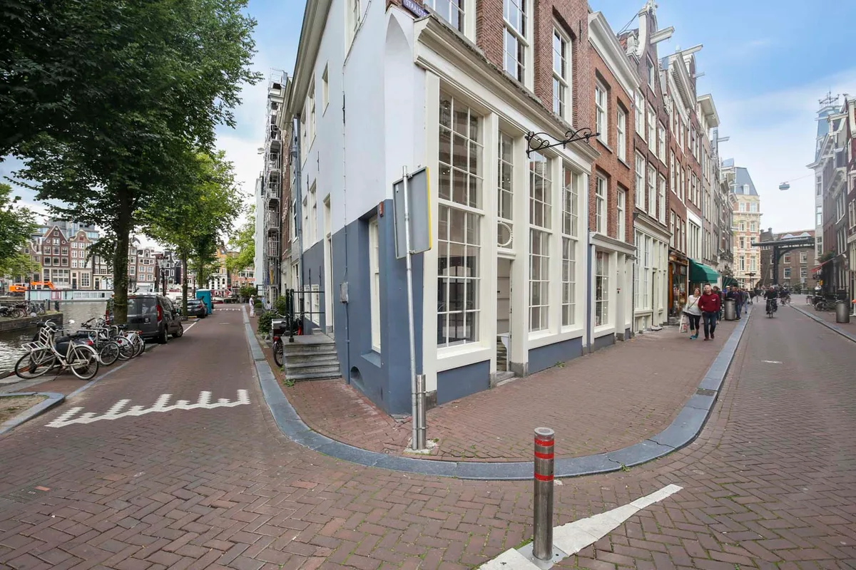 Uitstekende Pop-Upruimte Dichtbij Waterlooplein, 40 sqm, pop up store in Amsterdam, interior view